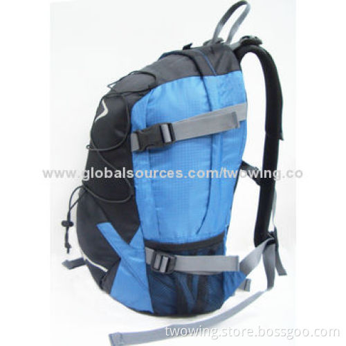 Hiking Backpack with Functional Hip Belt and Embossed Back System & 420D Nylon Fabric